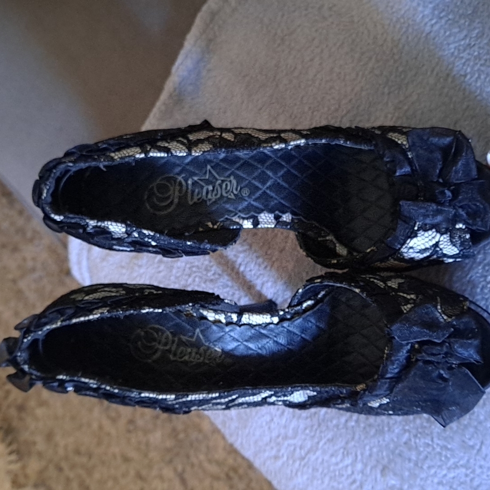 Pleaser dancer stripper heels tan and black lace size 8